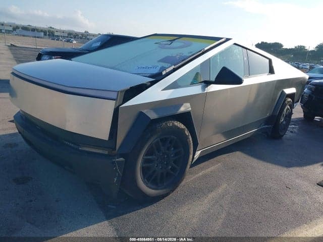2025 TESLA CYBERTRUCK 2