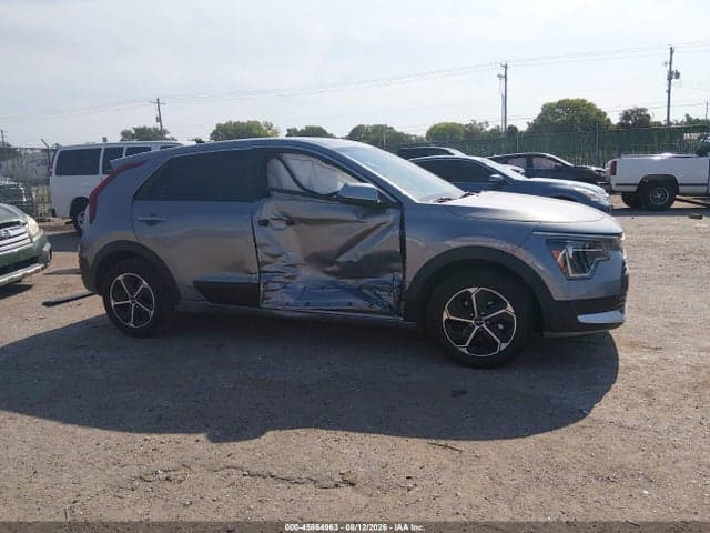 2026 KIA NIRO LX 13