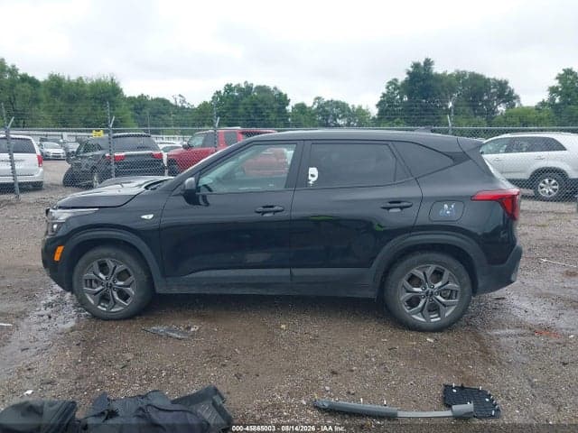 2024 KIA SELTOS LX 15