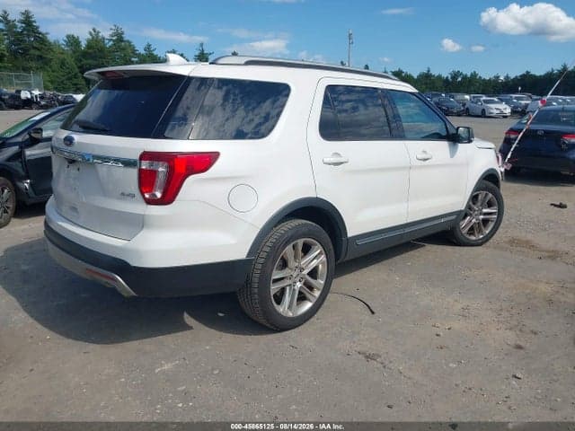 2017 FORD EXPLORER XLT 4