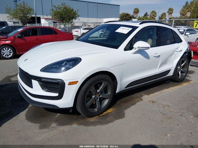 2022 PORSCHE MACAN 2