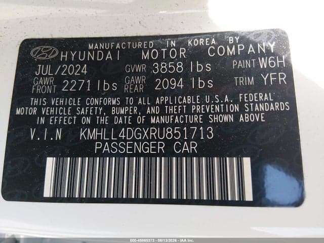 2024 HYUNDAI ELANTRA SE 9