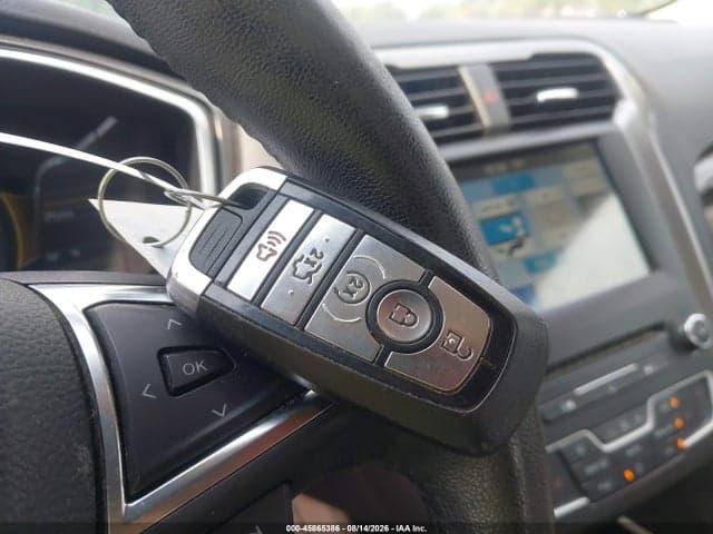 2018 FORD FUSION SE 11