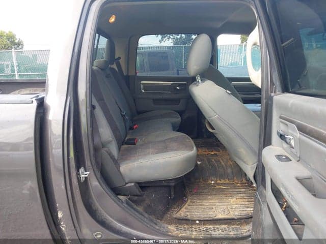 2018 RAM 1500 BIG HORN 4X4 5'7 BOX 8