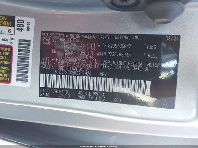 2024 TOYOTA SIENNA LE 9