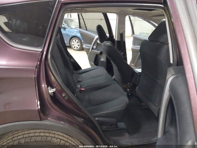 2018 TOYOTA RAV4 XLE 8