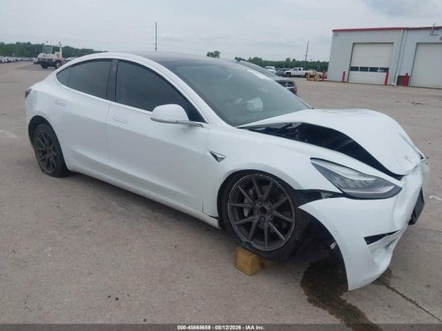 2019 TESLA MODEL 3 1