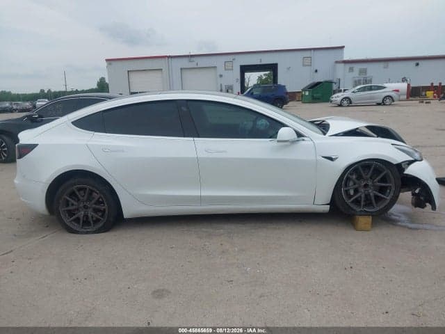 2019 TESLA MODEL 3 11