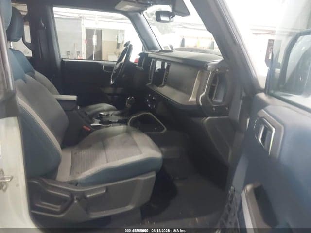 2023 FORD BRONCO OUTER BANKS 5