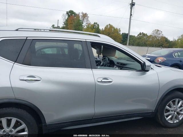 2017 NISSAN ROGUE SV 13