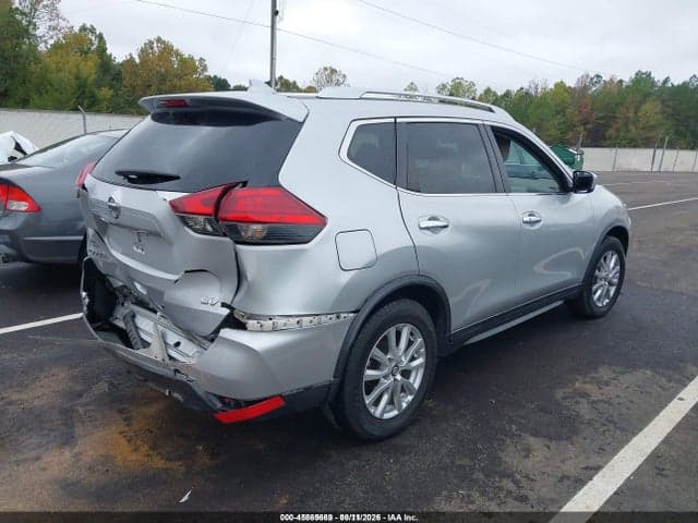 2017 NISSAN ROGUE SV 4