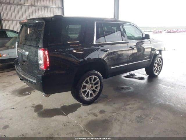 2019 GMC YUKON DENALI 4