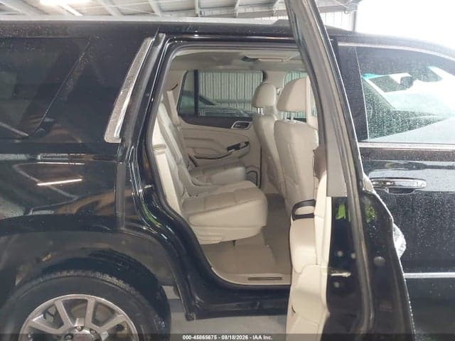 2019 GMC YUKON DENALI 8