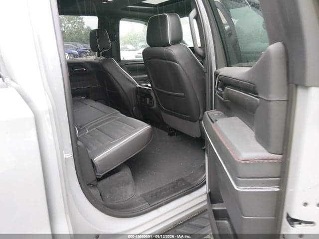 2024 GMC SIERRA 1500 8