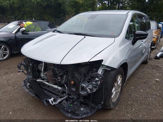 2024 CHRYSLER PACIFICA TOURING L 2