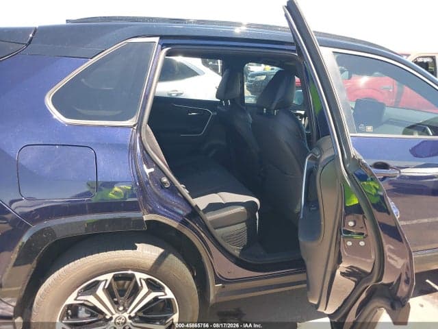 2024 TOYOTA RAV4 PRIME XSE 8