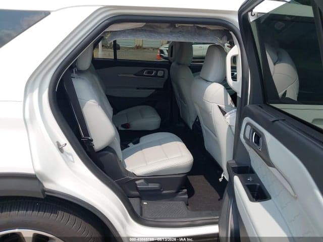 2025 FORD EXPLORER PLATINUM 8