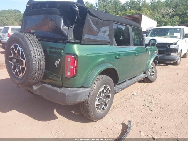 2024 FORD BRONCO OUTER BANKS 4
