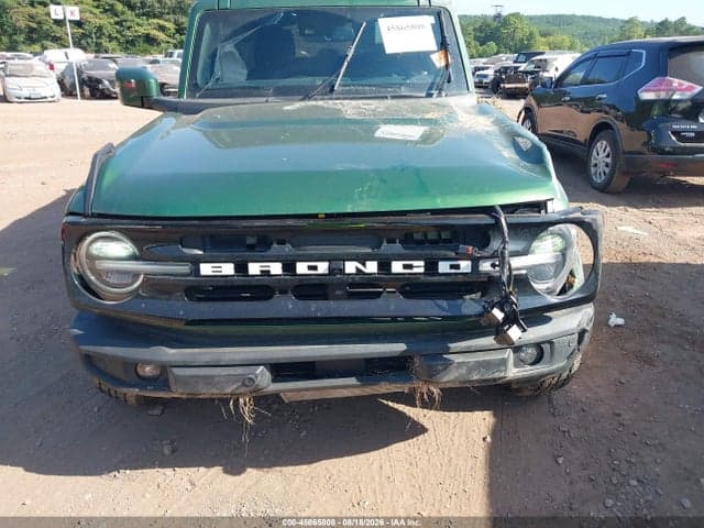 2024 FORD BRONCO OUTER BANKS 6