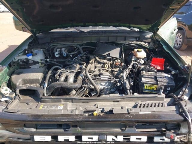 2024 FORD BRONCO OUTER BANKS 10