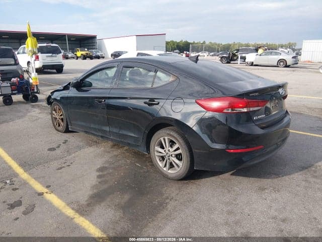 2017 HYUNDAI ELANTRA SE 3