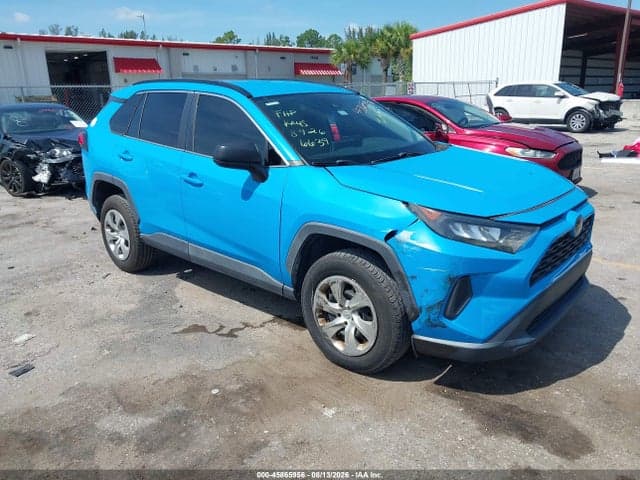 2019 TOYOTA RAV4 LE 1