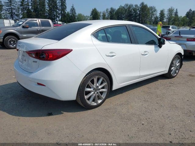 2017 MAZDA MAZDA3 TOURING 4