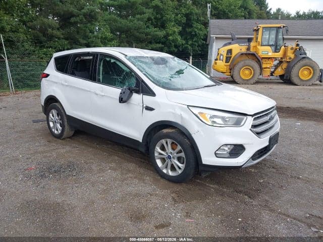 2017 FORD ESCAPE SE 1