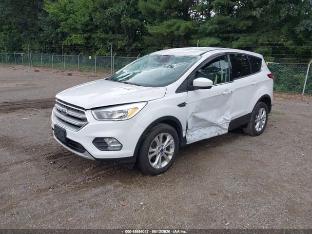 2017 FORD ESCAPE SE 2
