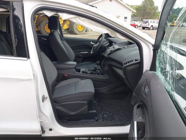 2017 FORD ESCAPE SE 5
