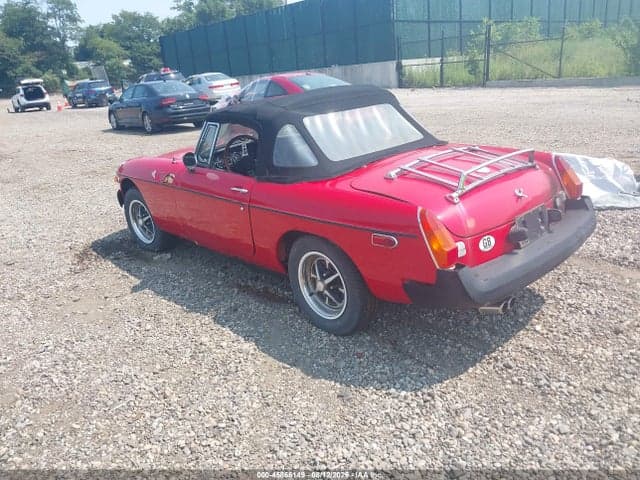 1975 MG MGB 3