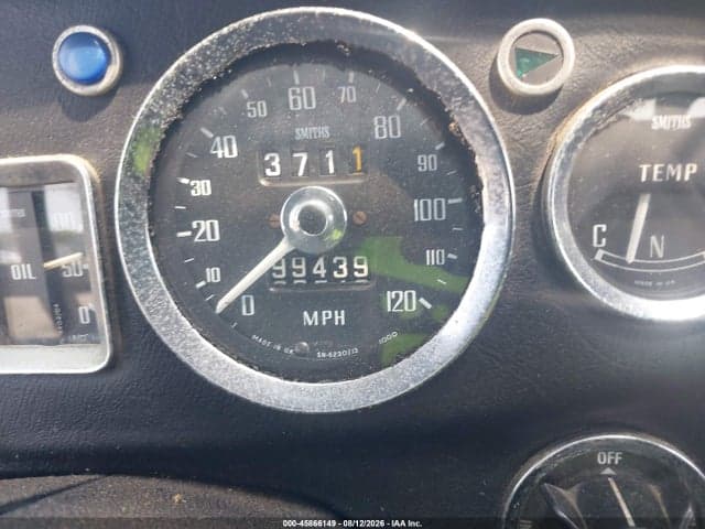 1975 MG MGB 7