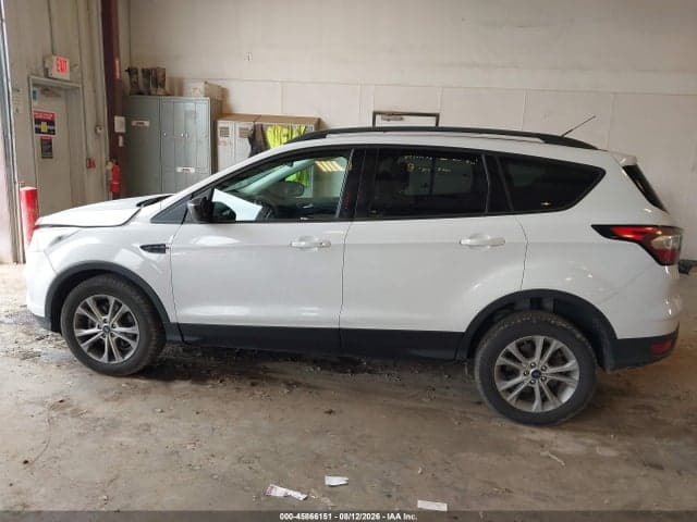 2017 FORD ESCAPE SE 14