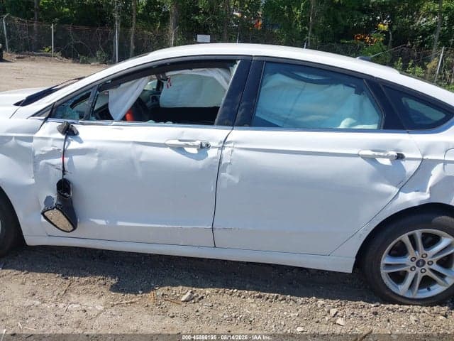 2018 FORD FUSION SE 13