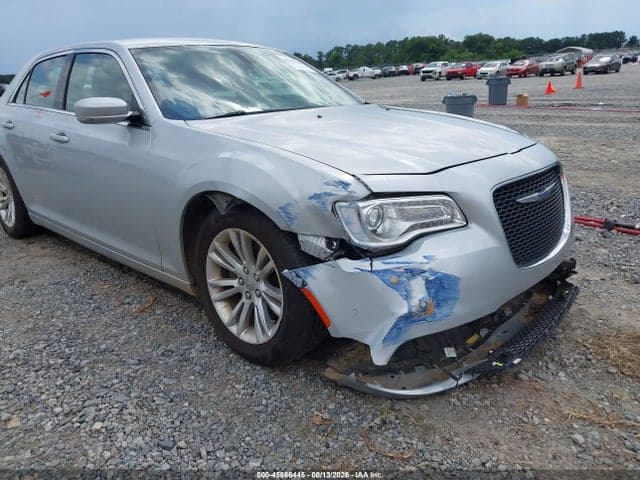 2019 CHRYSLER 300 TOURING 17