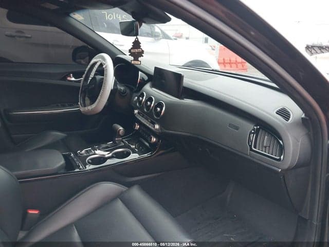 2022 KIA STINGER GT-LINE 5