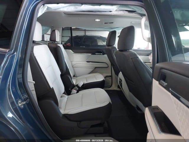 2024 GMC ACADIA FWD DENALI 8