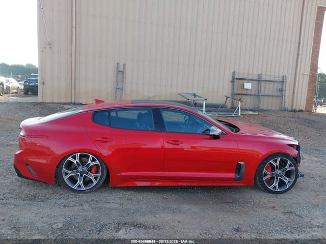 2018 KIA STINGER GT2 13