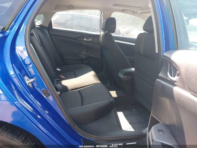 2018 HONDA CIVIC EX 8