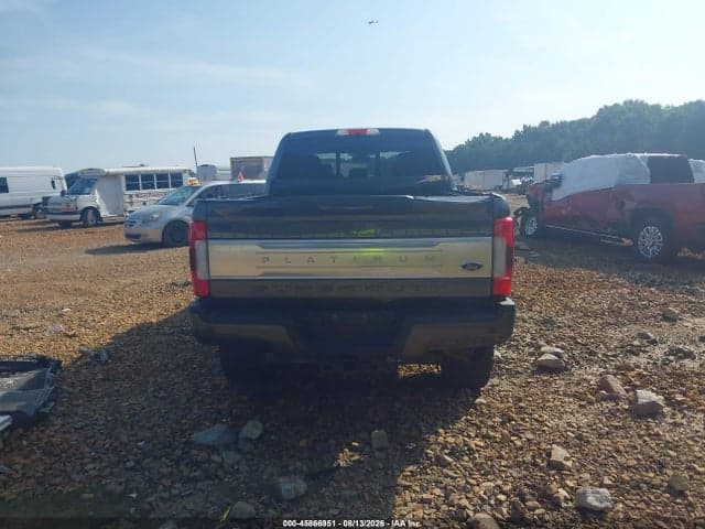 2019 FORD F-350 PLATINUM 17