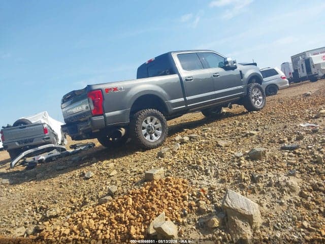 2019 FORD F-350 PLATINUM 4
