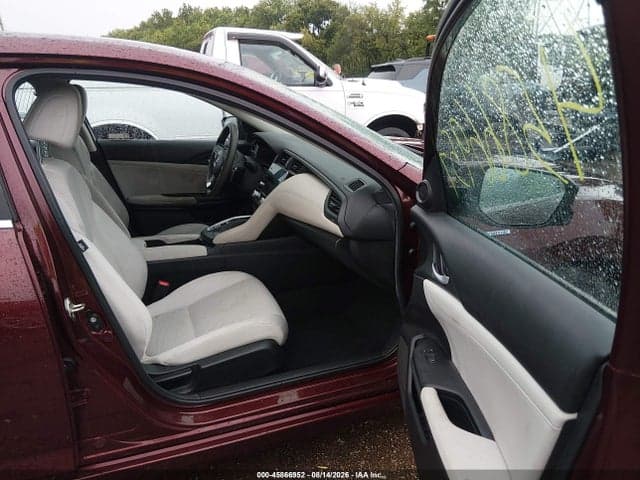 2019 HONDA INSIGHT EX 5