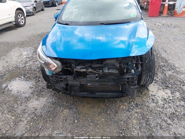 2021 NISSAN VERSA SV XTRONIC CVT 6