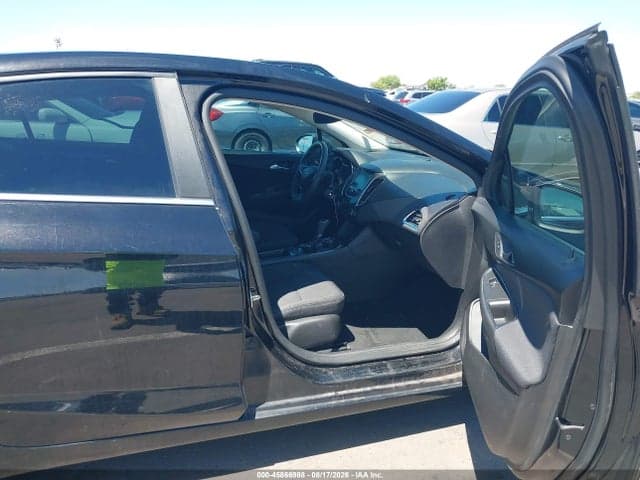 2017 CHEVROLET CRUZE LT AUTO 5