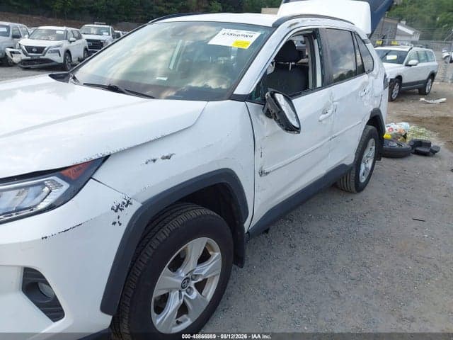2021 TOYOTA RAV4 XLE 6