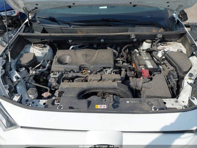 2021 TOYOTA RAV4 XLE 10