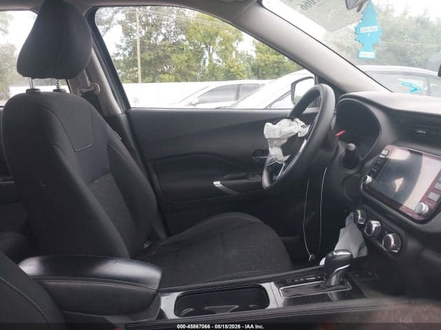 2023 NISSAN KICKS SV XTRONIC CVT 5