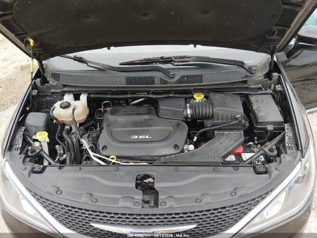 2018 CHRYSLER PACIFICA TOURING L PLUS 10