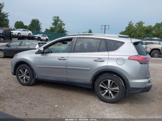 2018 TOYOTA RAV4 XLE 14