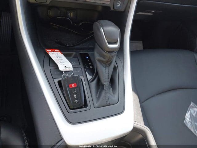 2024 TOYOTA RAV4 XLE PREMIUM 11